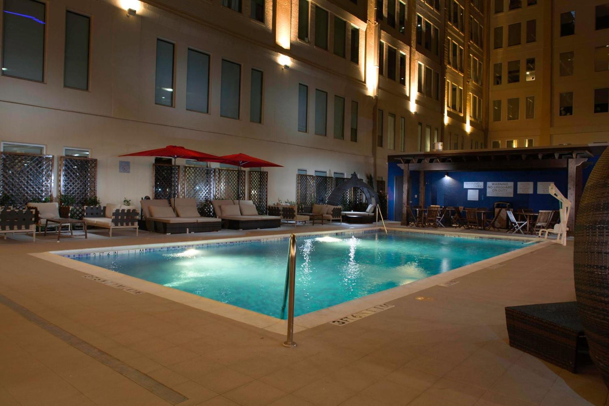 Towneplace Suites By Marriott Dallas Downtown Zewnętrze zdjęcie